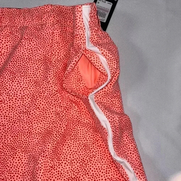 Under Armour Women's UA Links Golf Skort Pockets 1370130 Sz 6 $75 - Picture 7 of 9